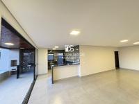 AUTO PADRÃO COM LINDA VISTA