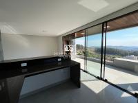 AUTO PADRÃO COM LINDA VISTA